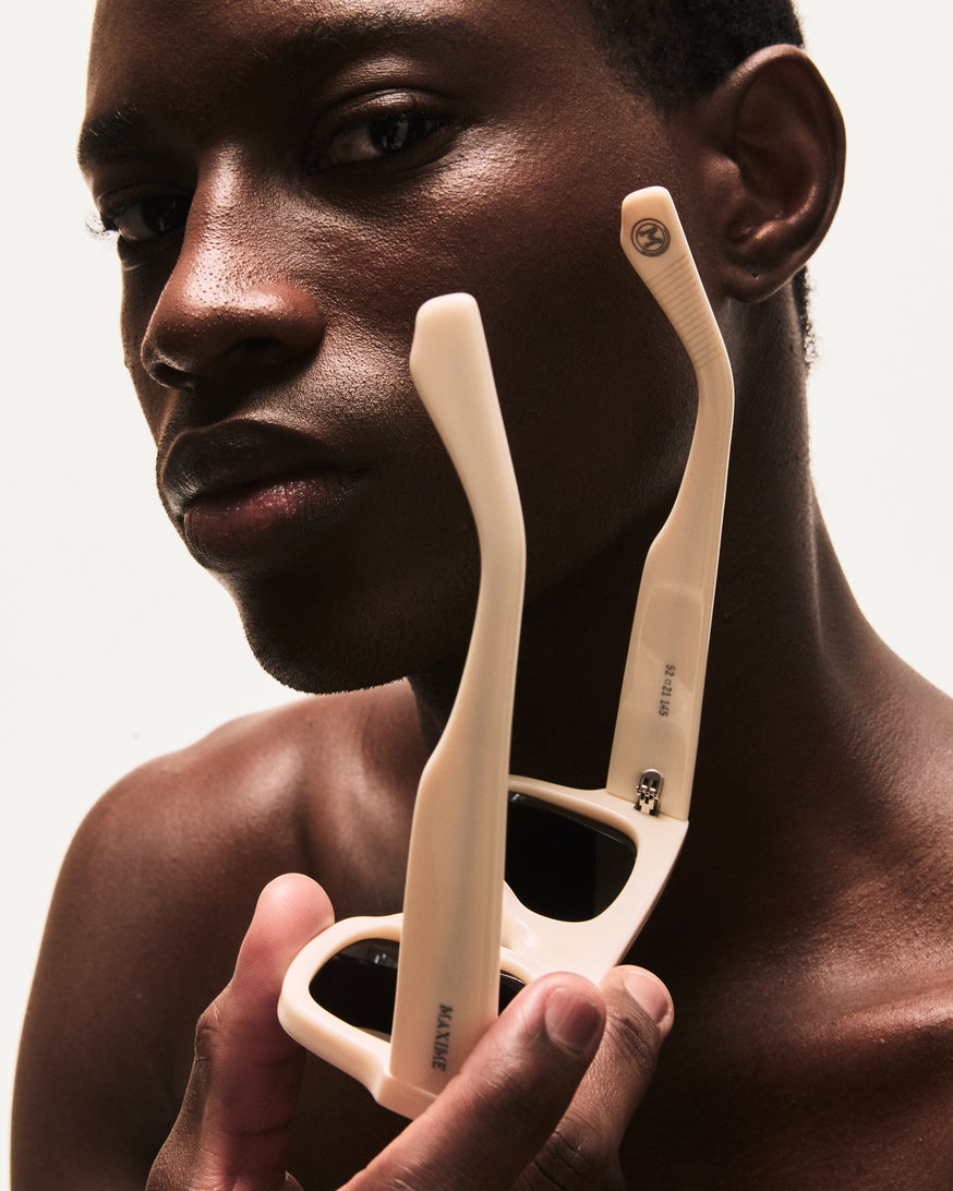 Óculos Masque OffWhite c/ Lente Cinza