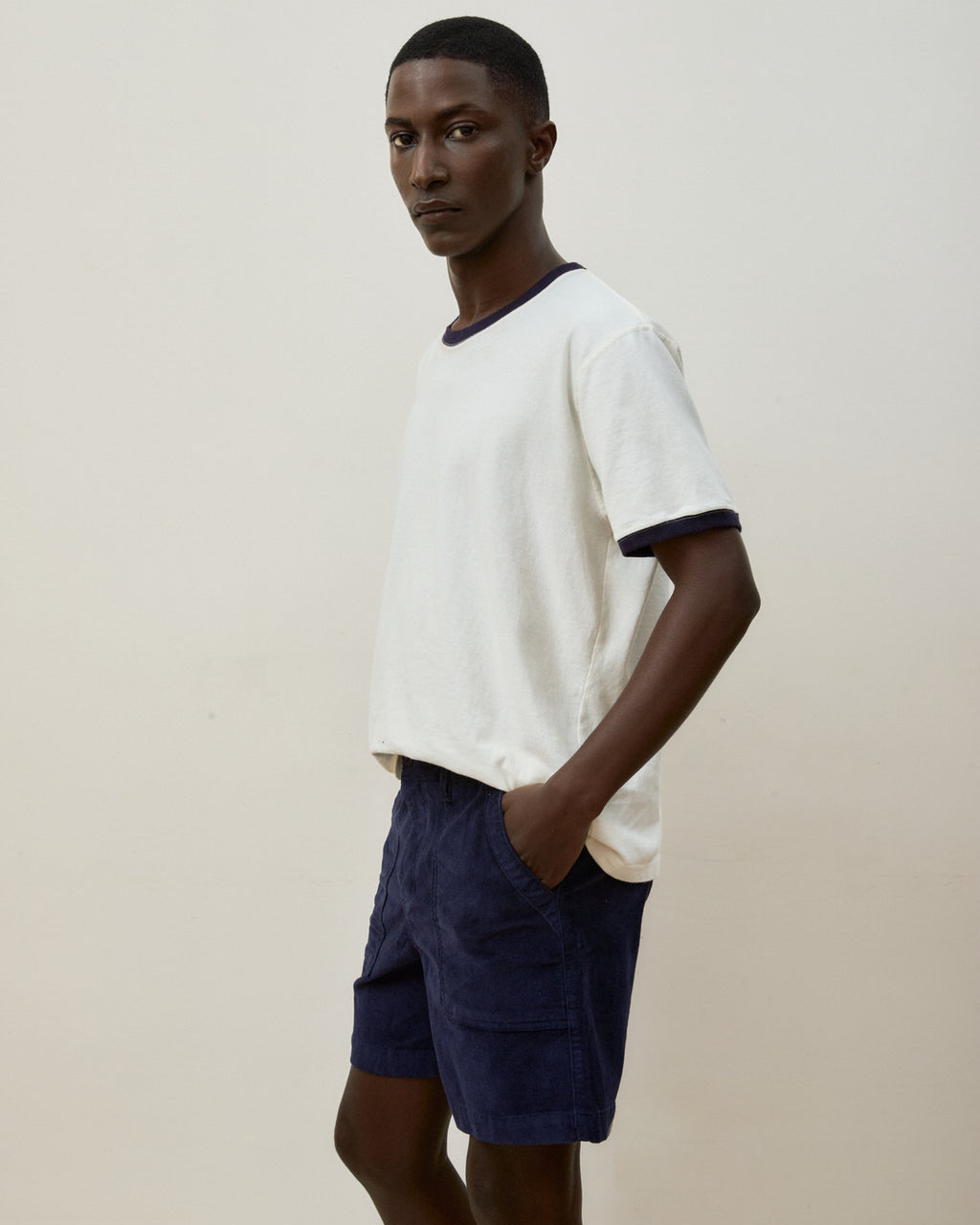 Bermuda Corduroy Navy