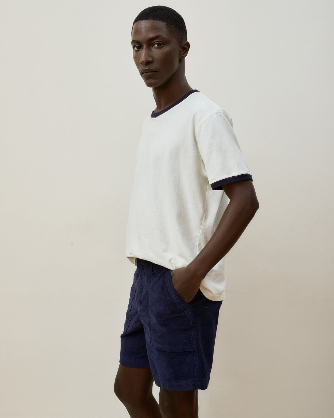 Bermuda Corduroy Navy