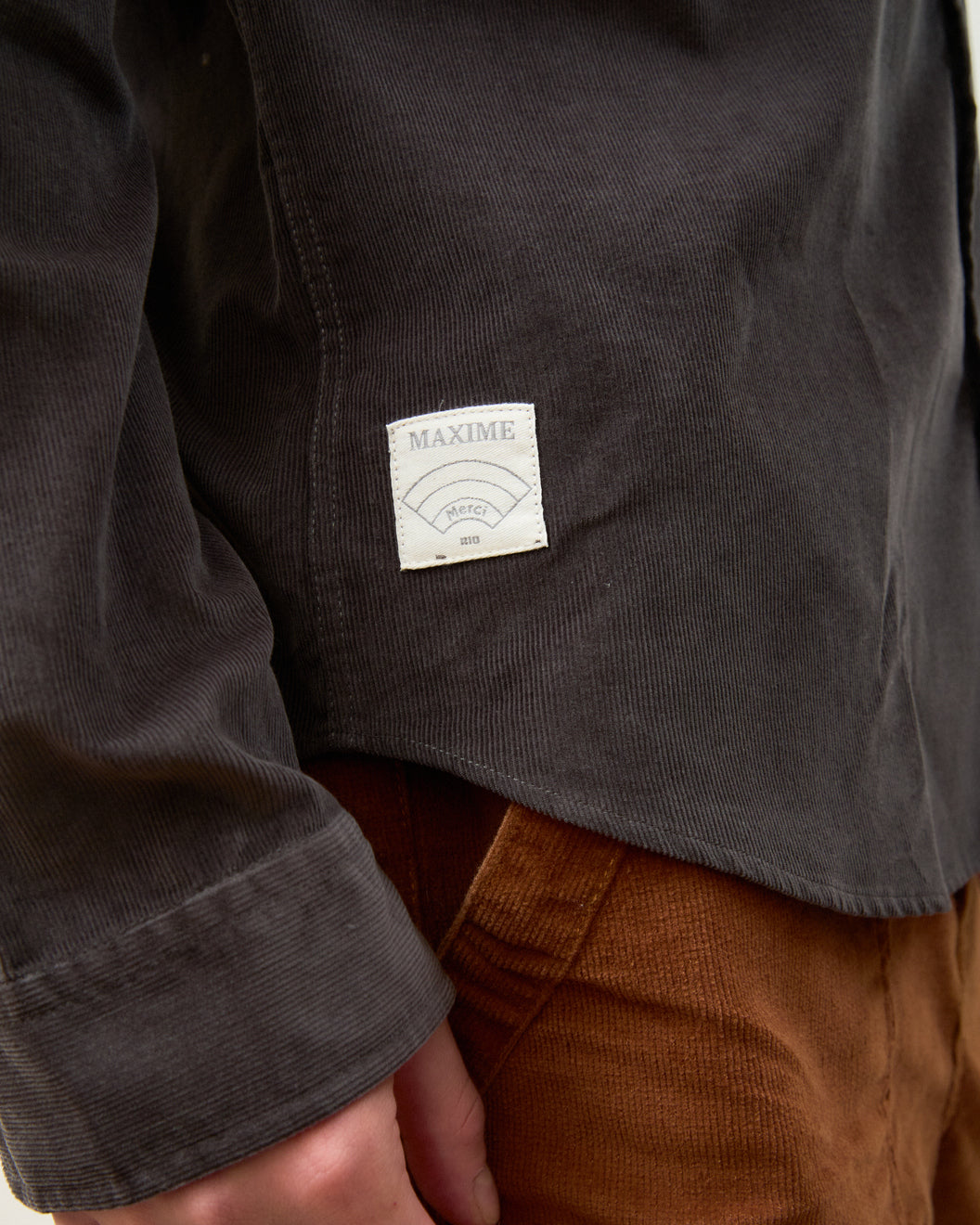 Camisa Corduroy Classic Grey Manga Longa