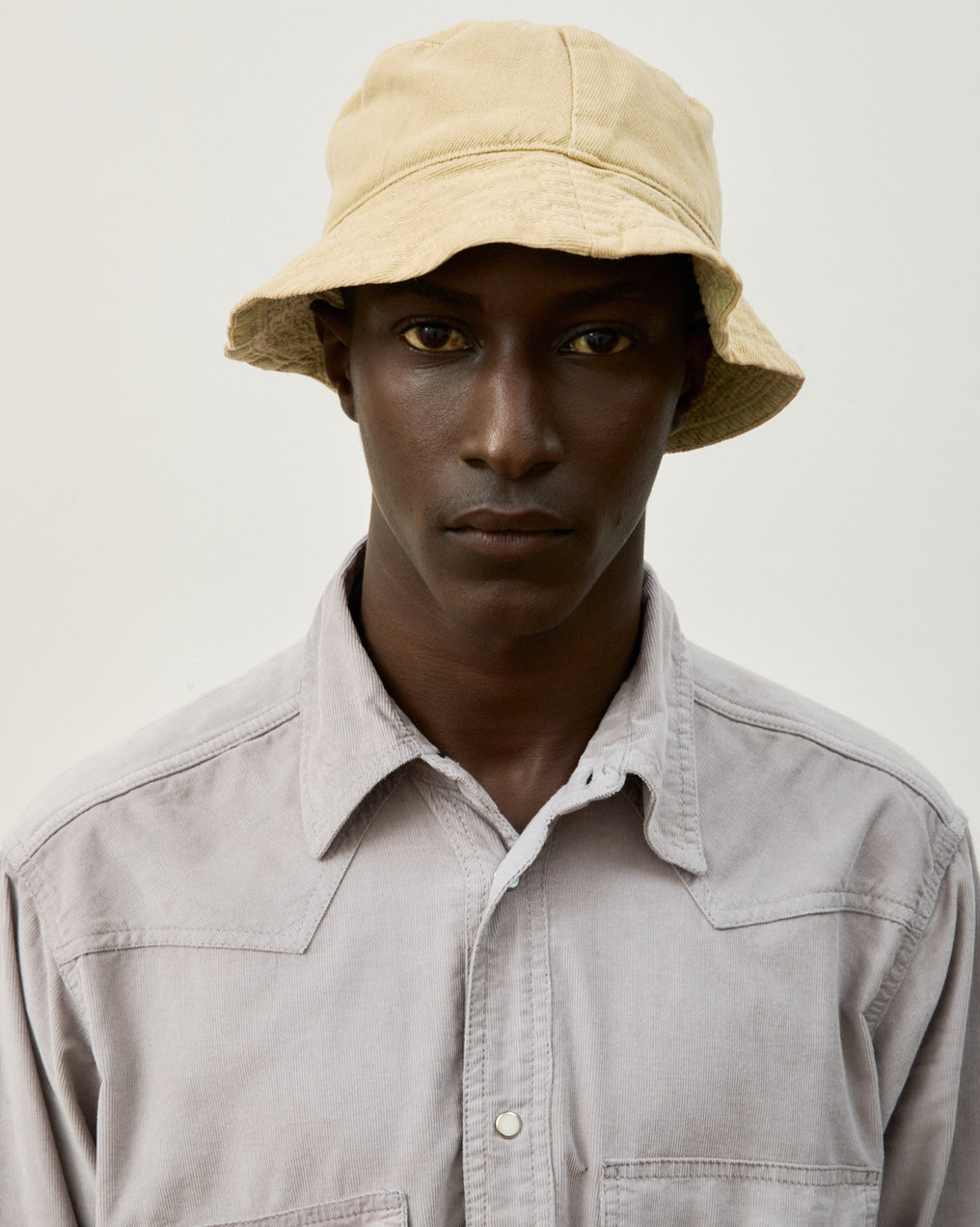 Camisa Corduroy Cinza