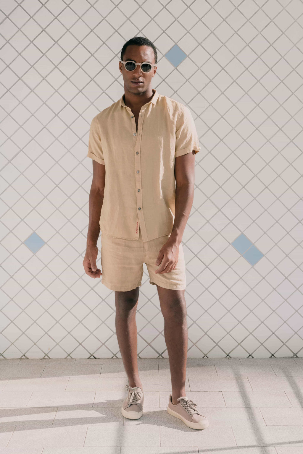 Camisa Linho Manga Curta Stone Wash Kakhi